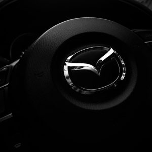 MAZDA 121